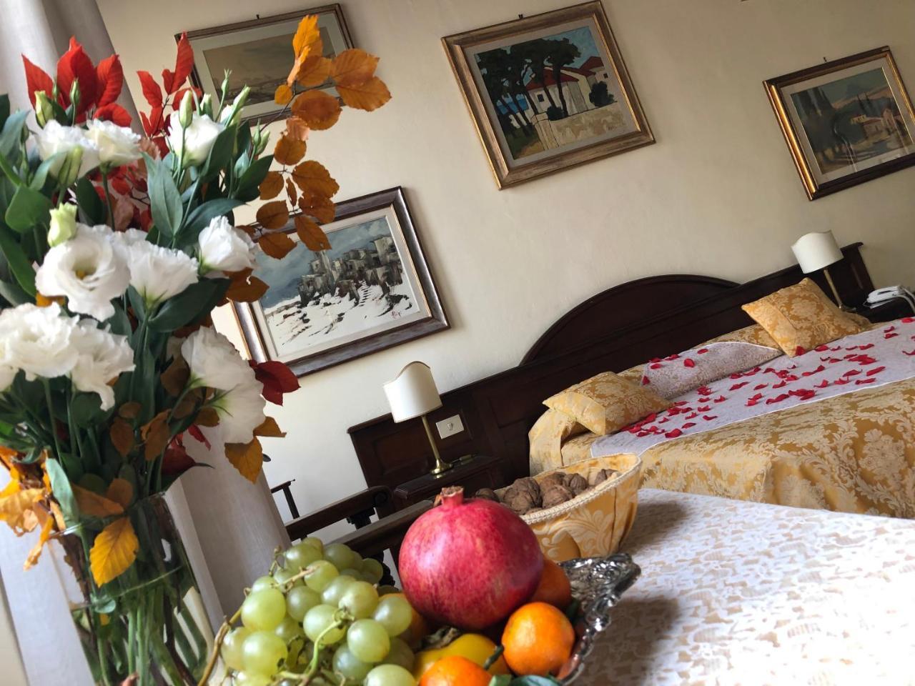 Couette-café Antica Torre 2*